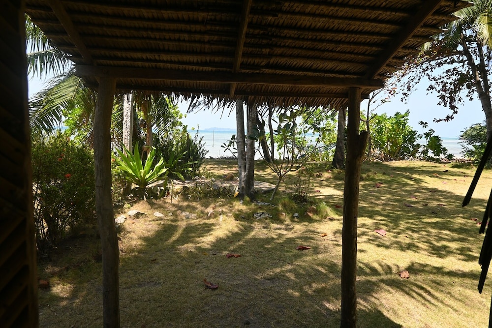 Bunga Jabe Beach