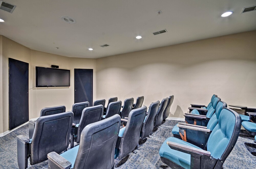 meeting & event spaces