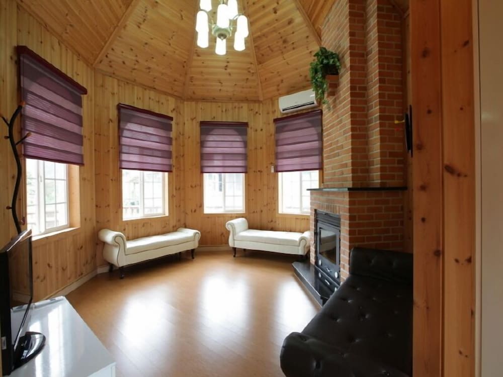 Ecopia Pension