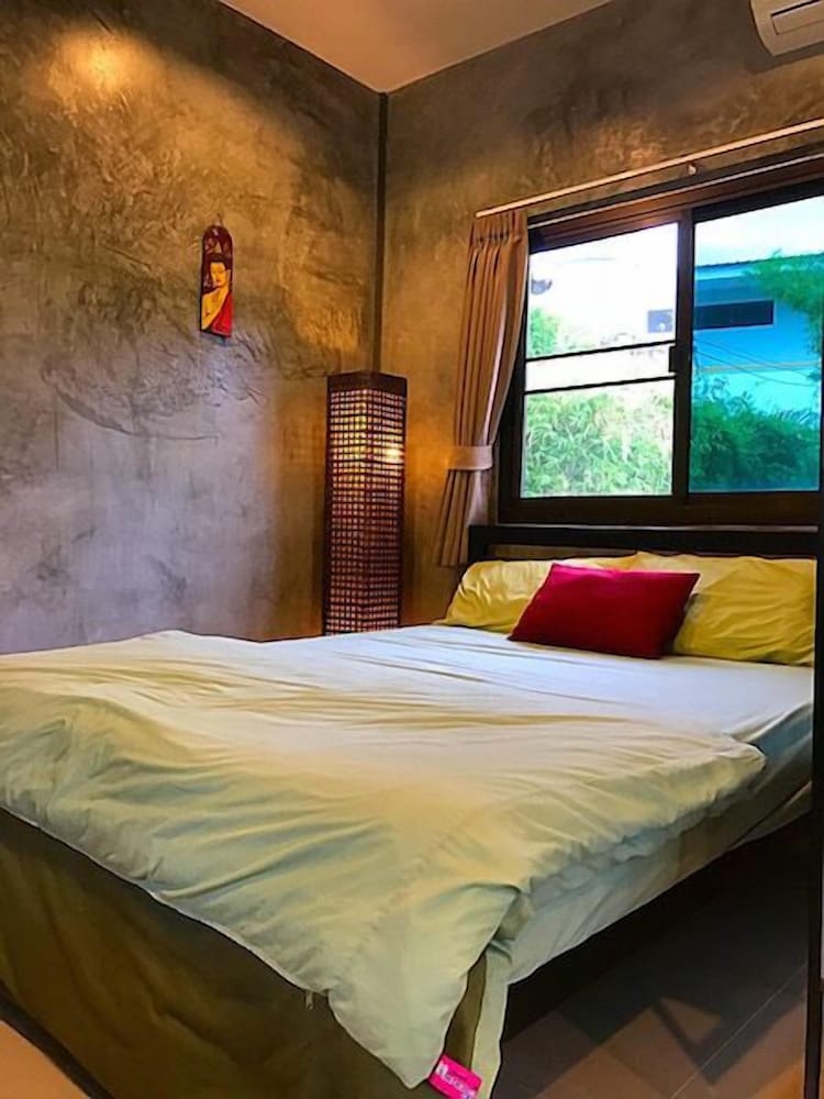 Charu Bay Villas
