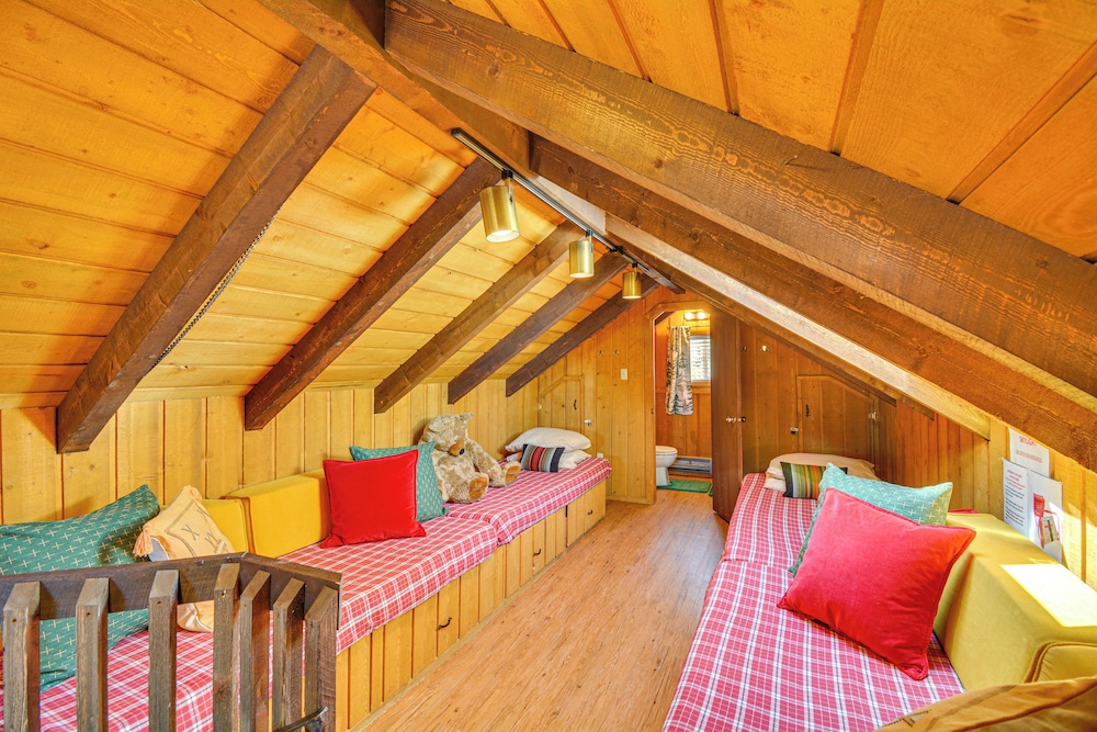 'mccall Creekside Cabin' Secluded Buena Vista Gem! view 4