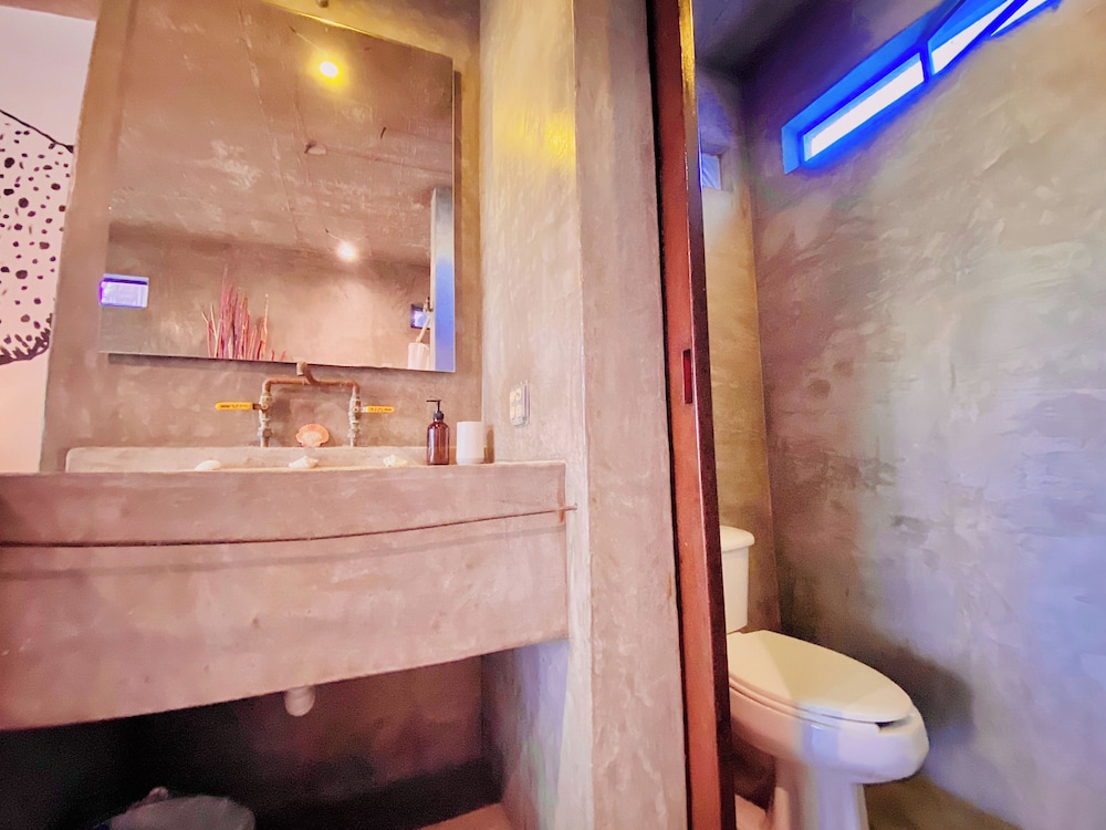 Perro Surfero Hotel Boutique - Todos Santos, BCS