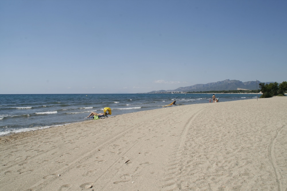 AP Costas - Camping Playa y Fiesta