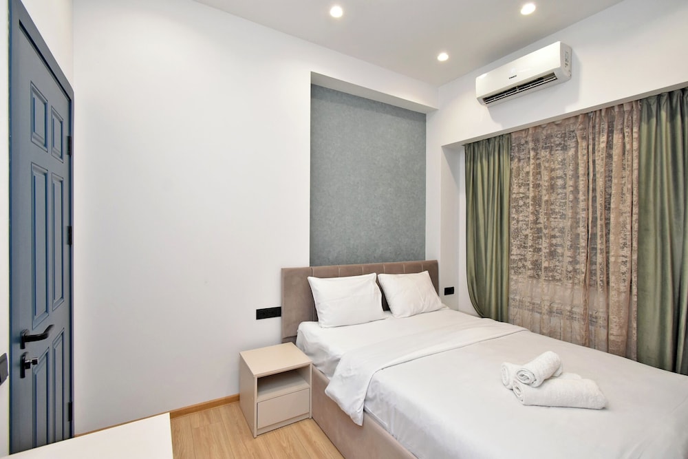 Blue door apartment on Zavaryan street