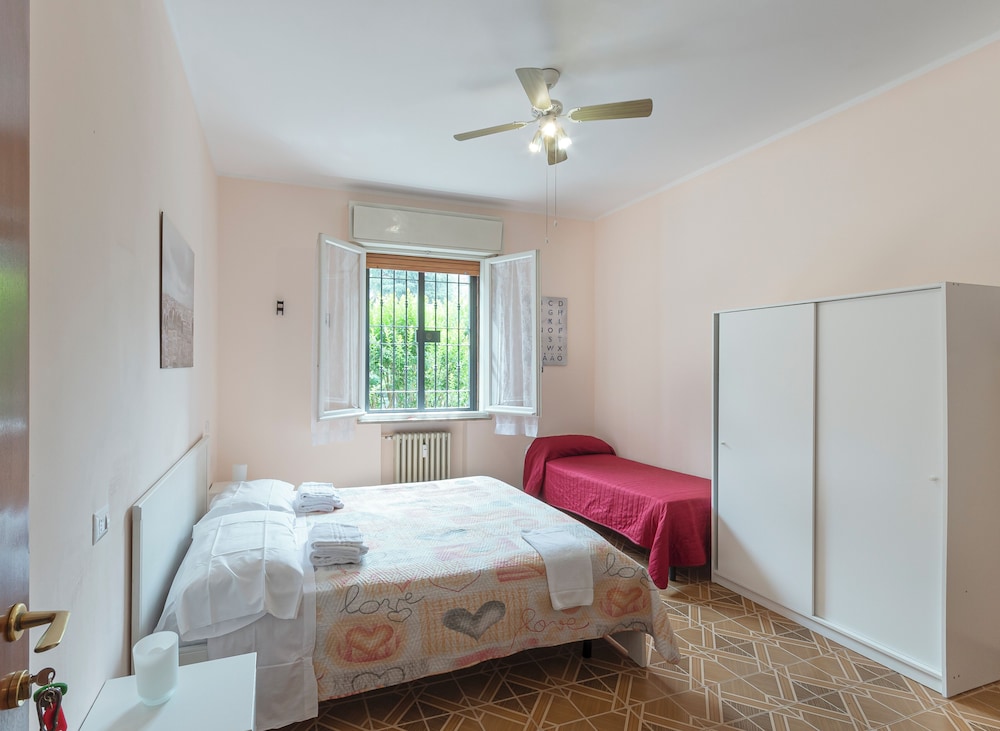 FARE BnB Room Via Monte 14 photo 1