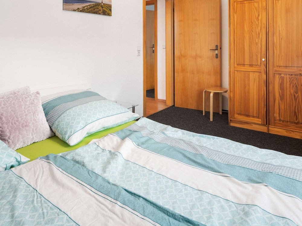 Cosy Apartment in Dresden With Balcony and Swimming Pool