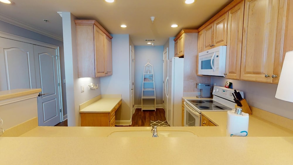 Beach House 2 by Tybee Vacation Rentals