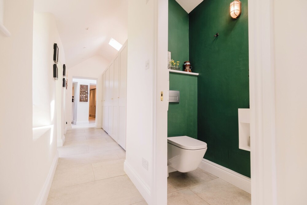 Historic 3 BD Cottage in the Cotswolds