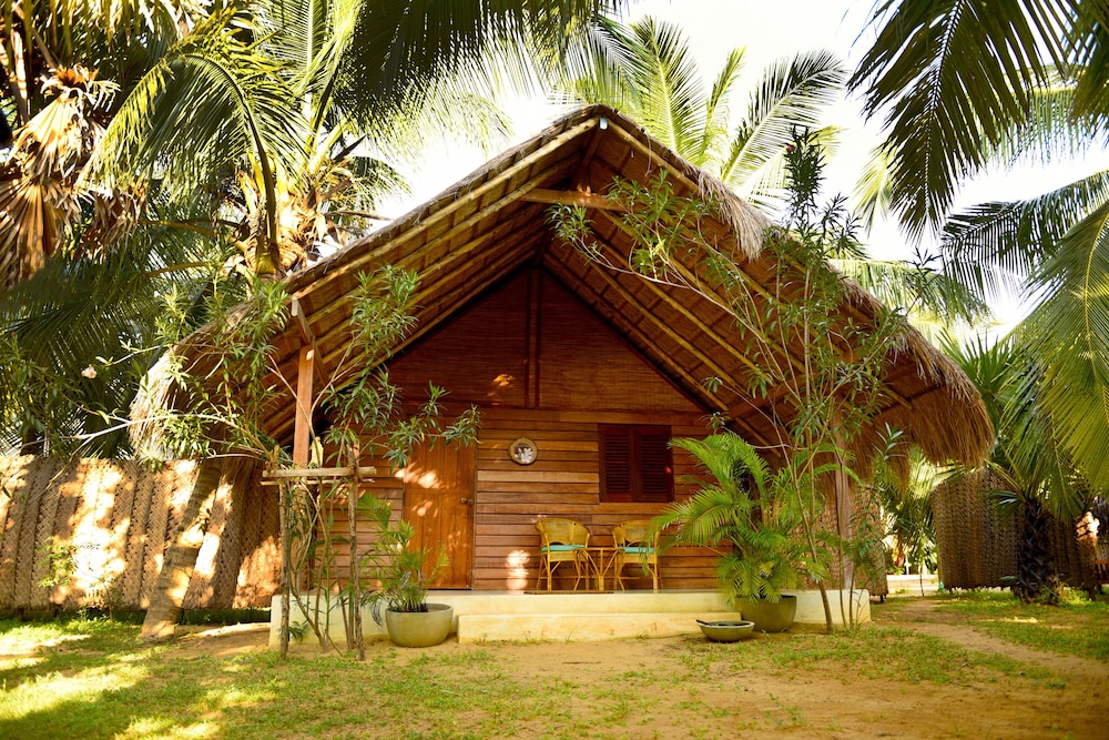 Palagama Beach