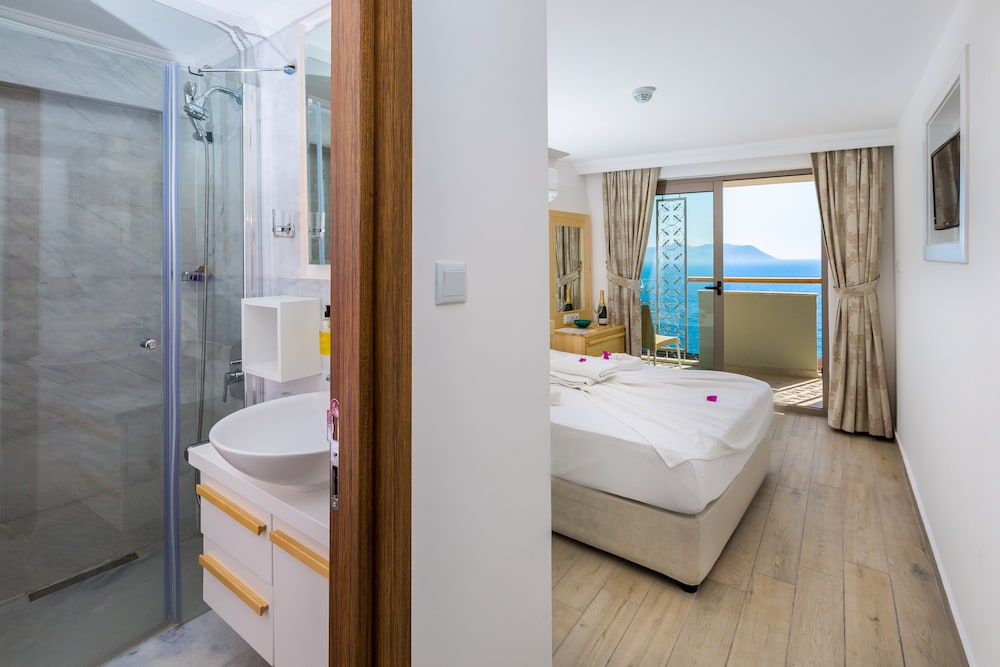 Defne Hotel - Image 5