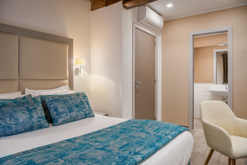 Reginella Suites