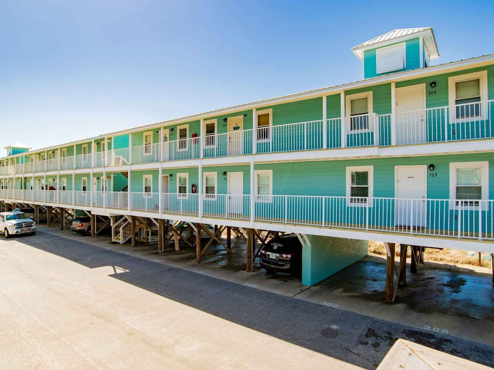 Sunrise Village #113 by Southern Vacation Rentals view 5