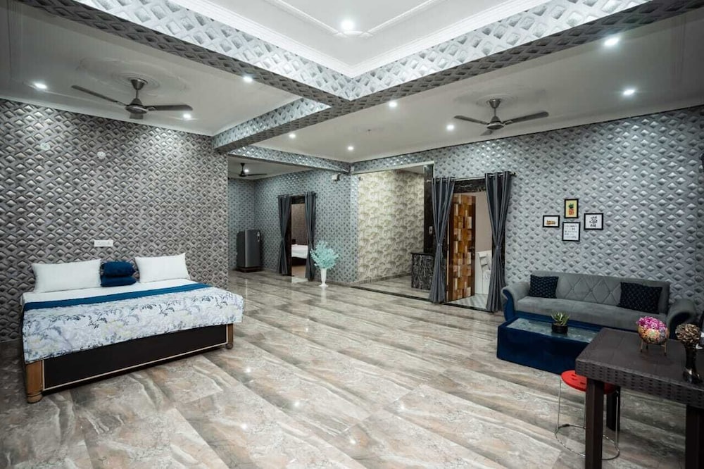 Kashi Cottage Homestay By GRB