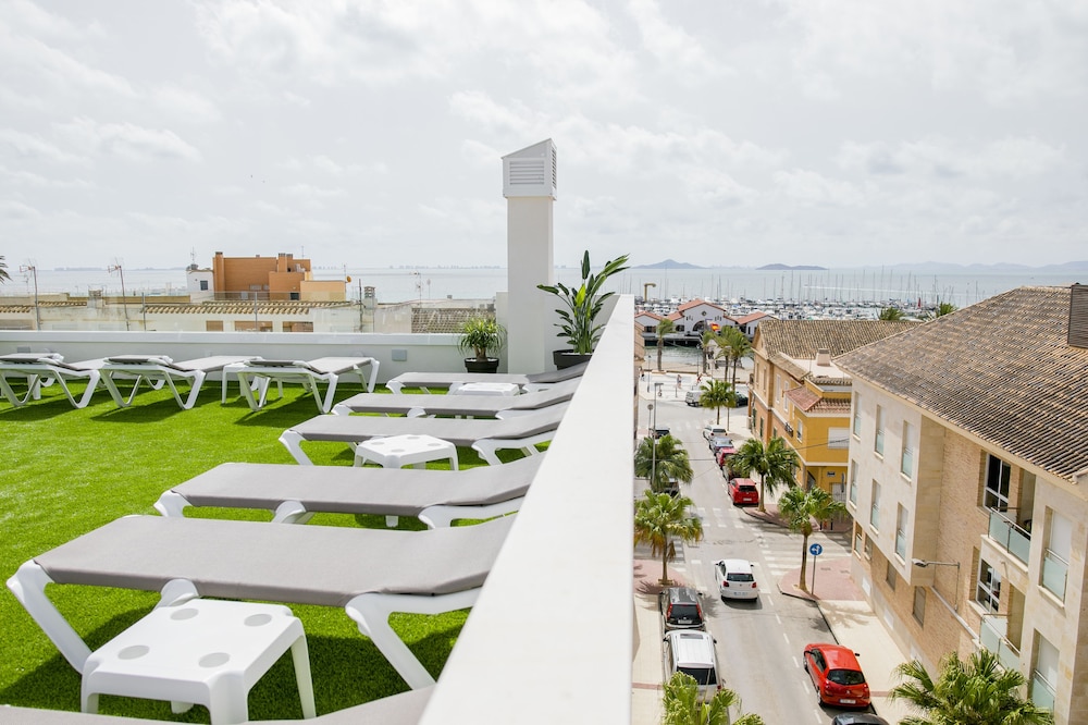 Apartamentos 525 Los Alcázares