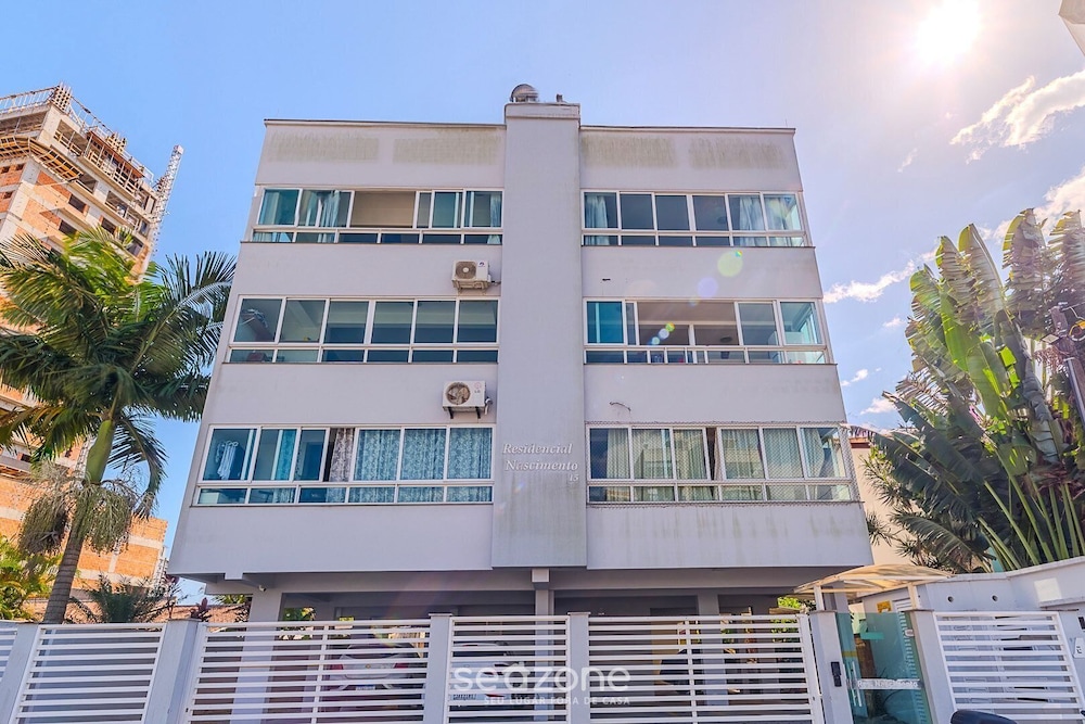 Charming Apt 550m From Pereque Beach - Rne0301