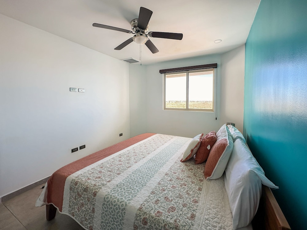 Upscale Ocean View Condo Close to it all Great