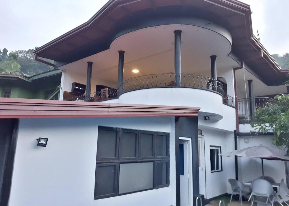New Kandy Residence