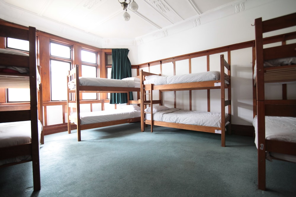 Manor House Backpackers