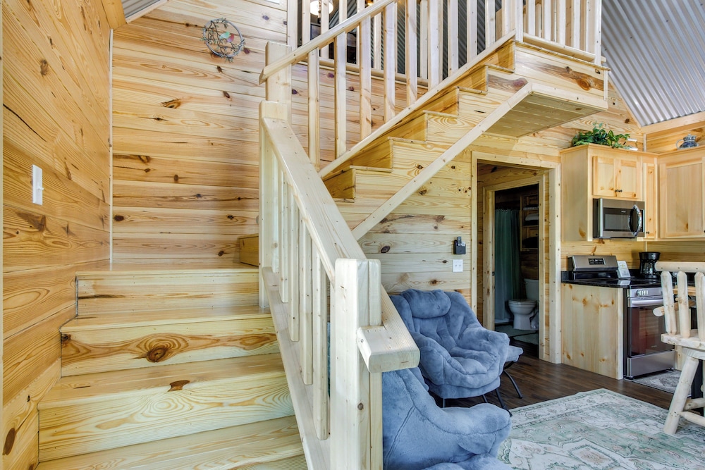 Gaming Loft: Atv-friendly Home in Slocomb
