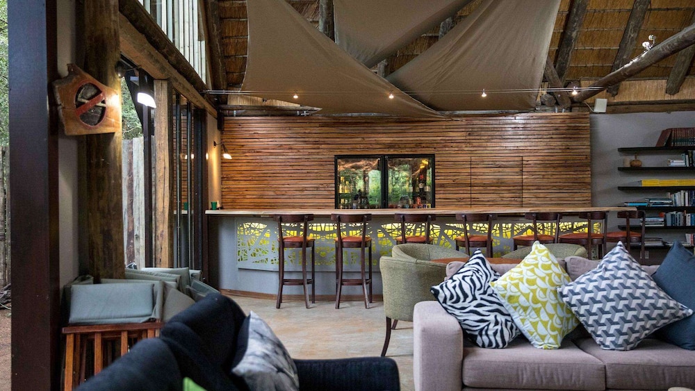 Royal Thonga Safari Lodge