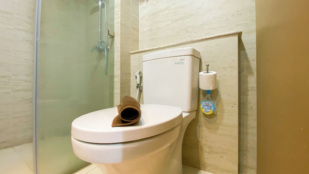 Brand New And Elegant 2Br At Gold Coast Apartment