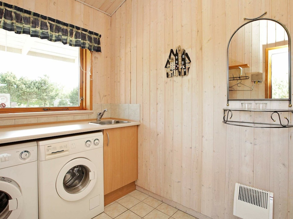 Spacious Holiday Home in Fjerritslev near Sea view 5