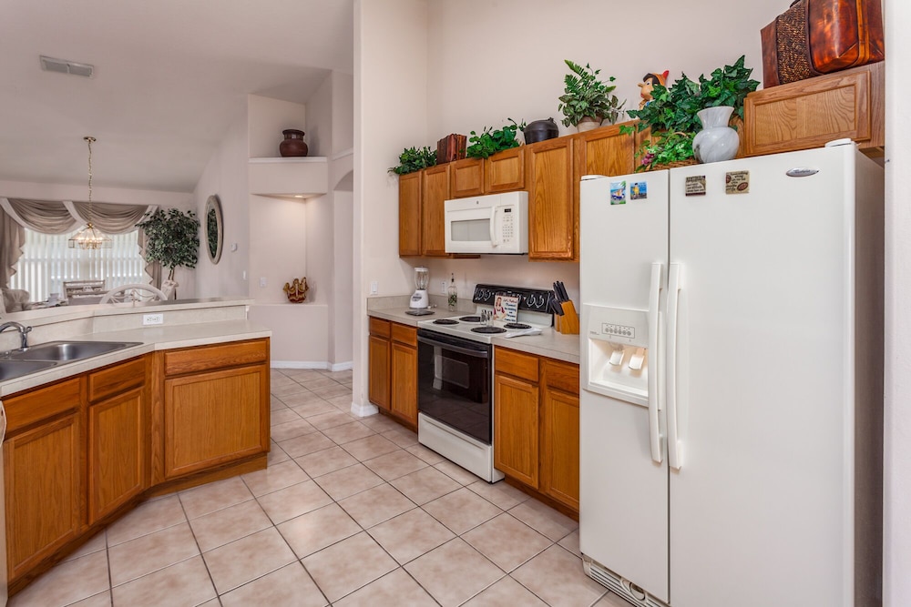 Four Corners-ru942 - Image 2