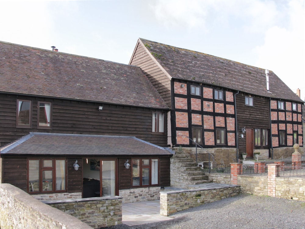 Alders View Coach House