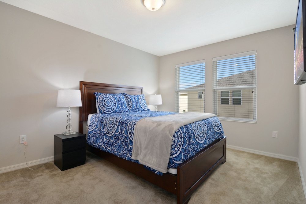 Four Bedrooms TownHome Compass Bay Resort 5130 view 2