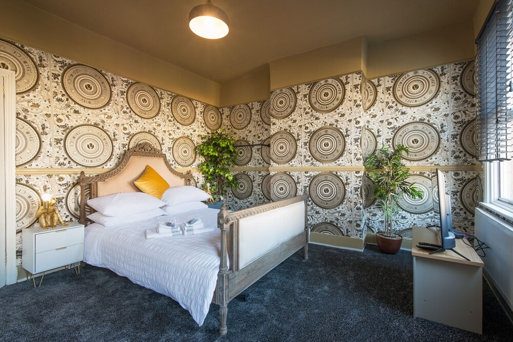 Immaculate 2-bed House in London