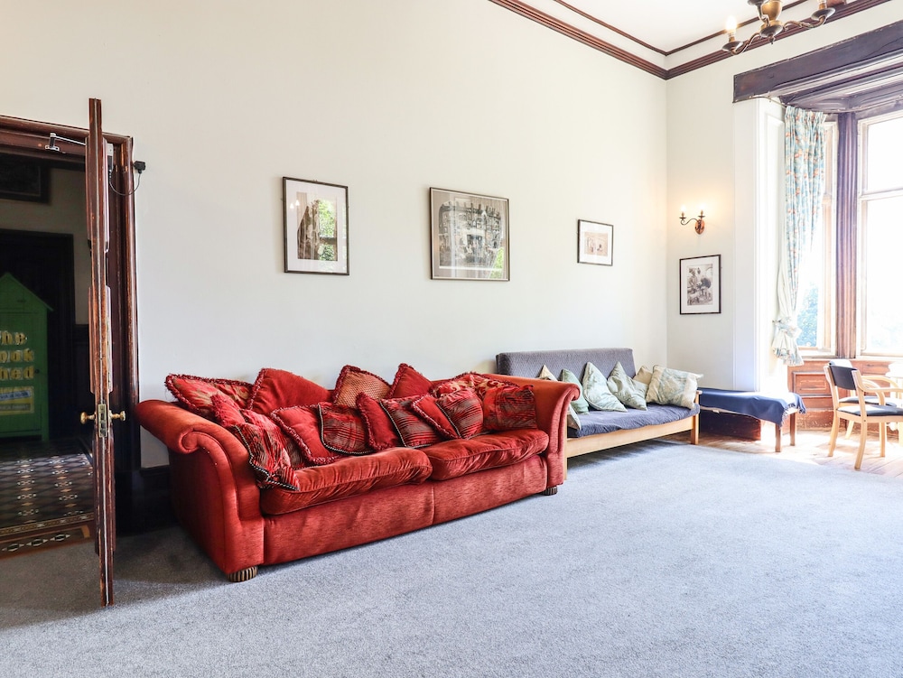 Nethercott House