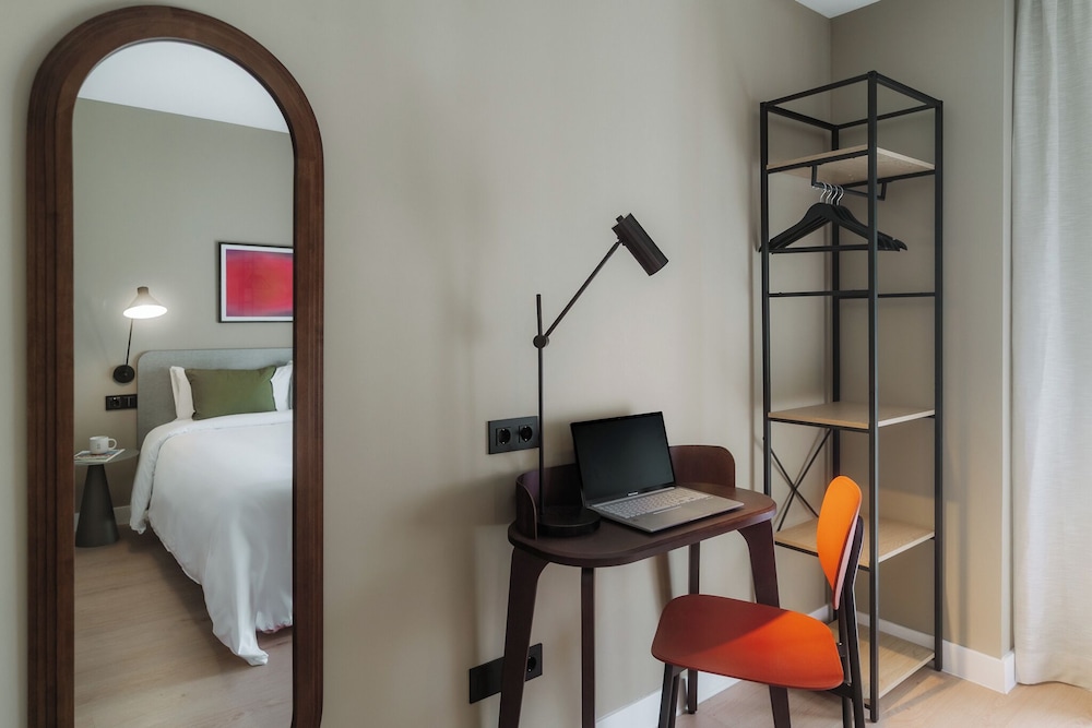 Via Monte Apartments