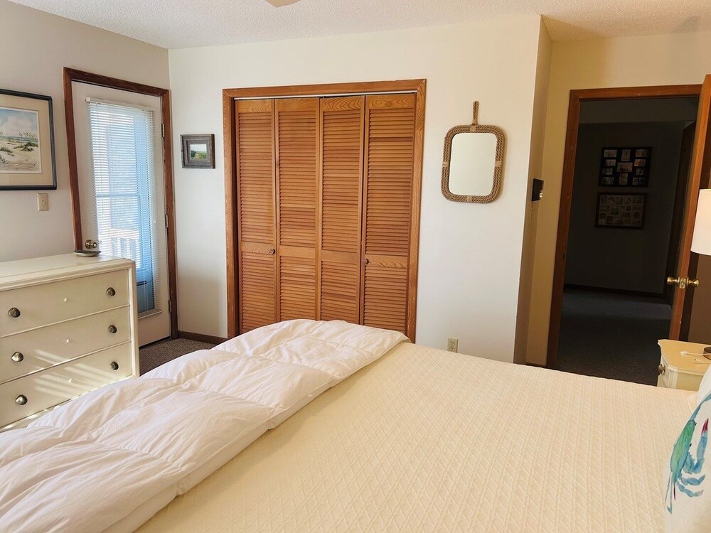 Dry Dock - 4 Br Home