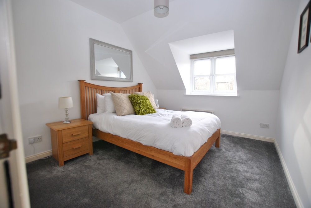 Alexandra Court 7 view 3