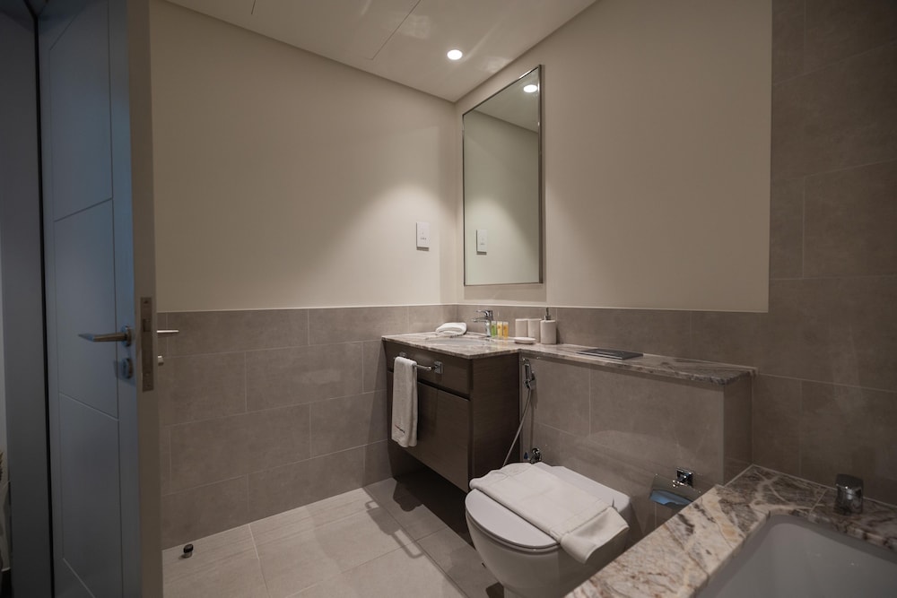 HomesGetaway-Luxury1BR in Forte Downtown