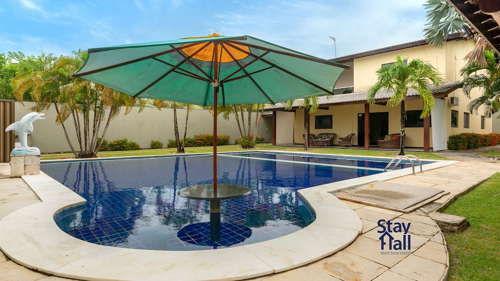 Casa em Porto-Piscina Privativa-SH068