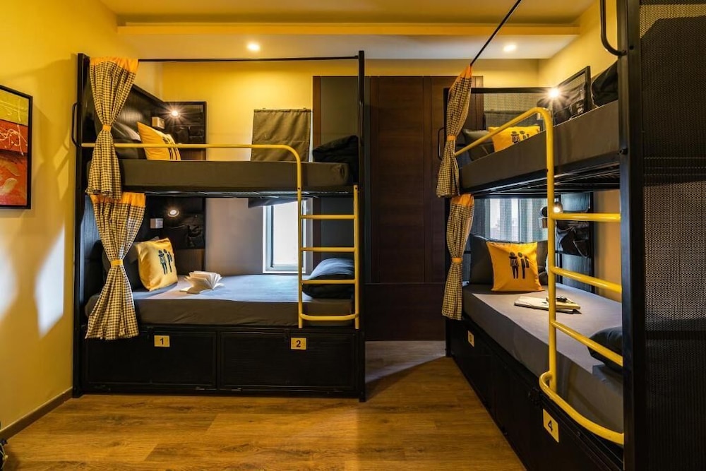 The Hosteller Bangalore, Brigade Road