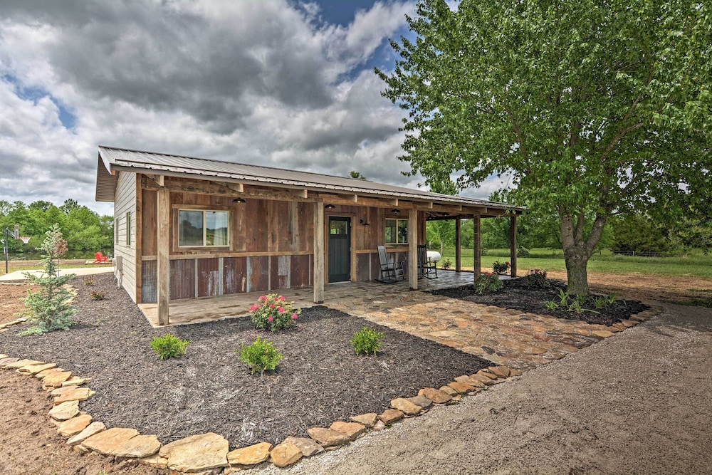 Waterfront Missouri Escape w/ Private Pond & Dock! view 5