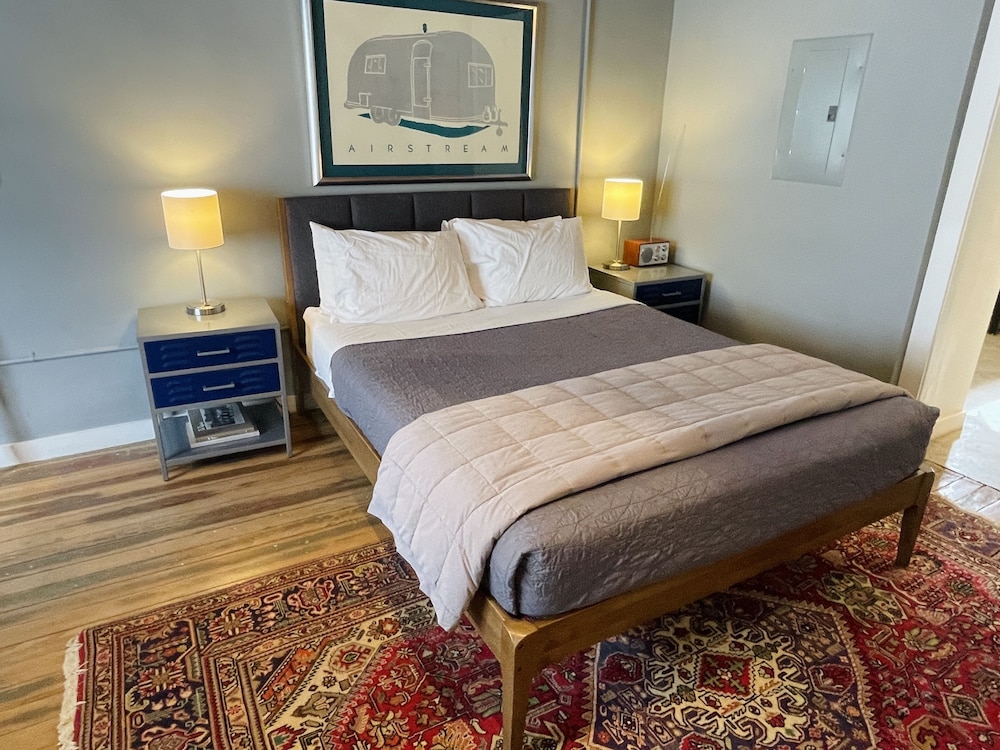 The Lincoln Marfa