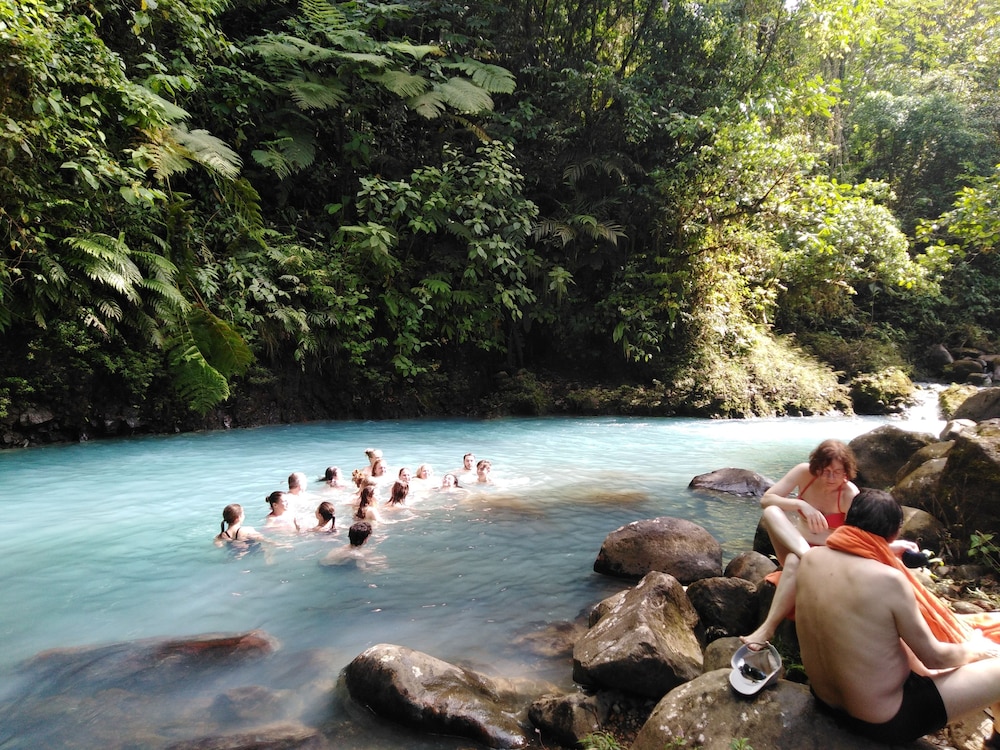 Posada Río Celeste La Amistad