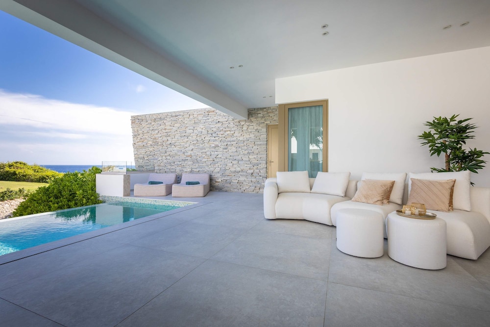Cielo Azul Luxury Living The Cape at Blue Bay