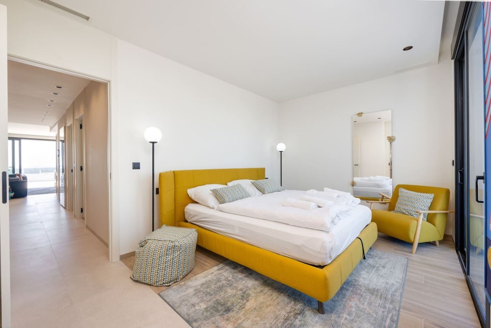 Kumquat Penthouse With Jacuzzi Rooftop Golf Las Colinas