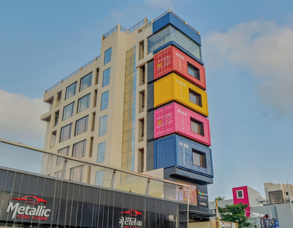 Hotel The Container