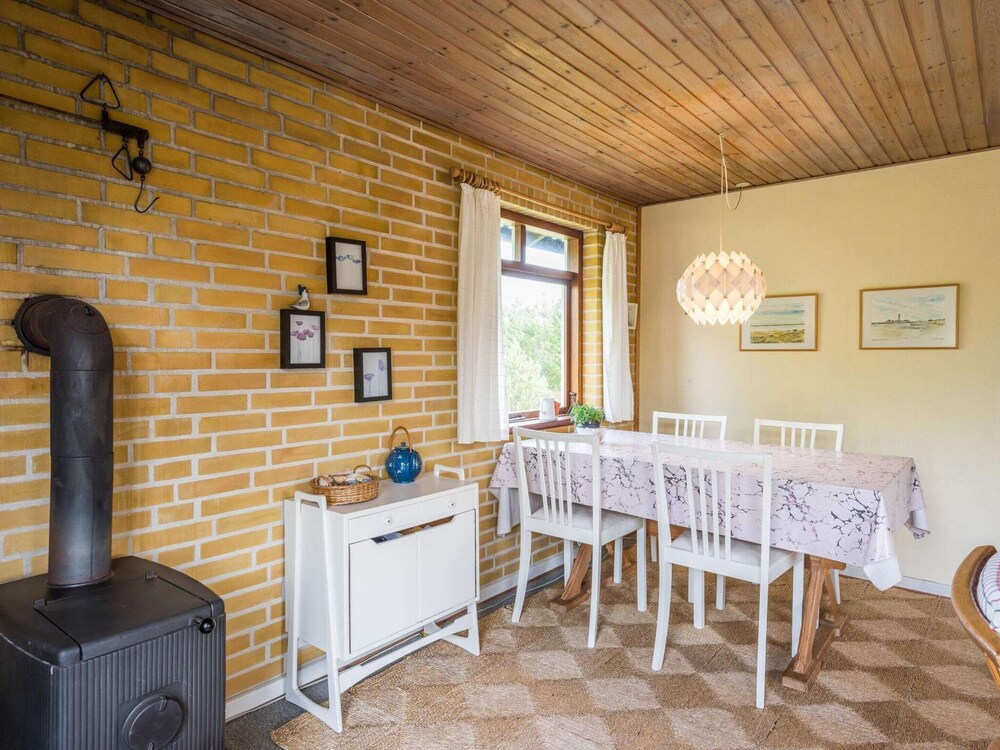 6 Person Holiday Home in Blavand