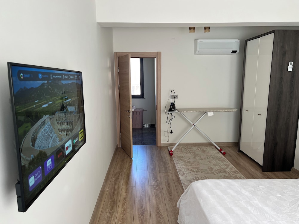 Beşer Turizm - Avşa Adası Çınar Koyu