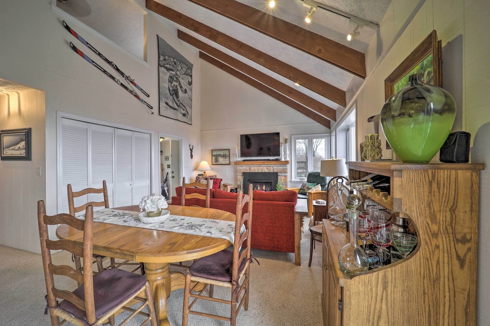 Beautiful Beech Mountain Condo w/ Private Balcony! view 3