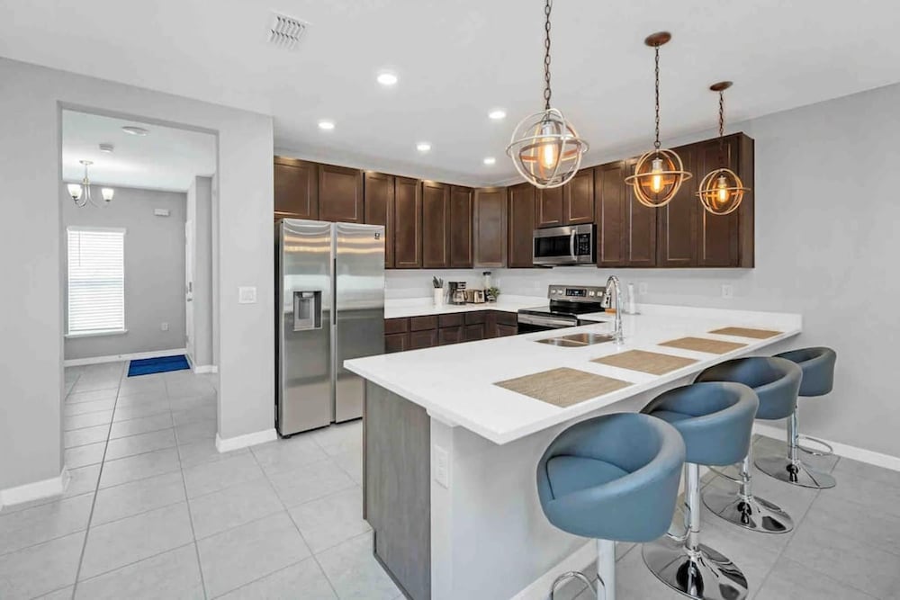Super Boho Chic Stylish Blend Near Disney