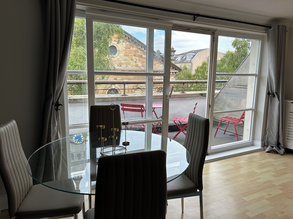 St Andrews Square Apartments