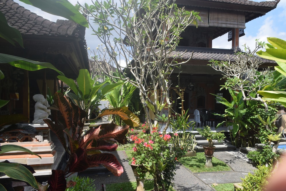 Aura Bisma Ubud