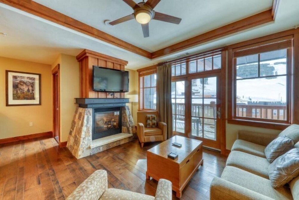 One Ski Hill Place 2 Bedroom Luxury Condo